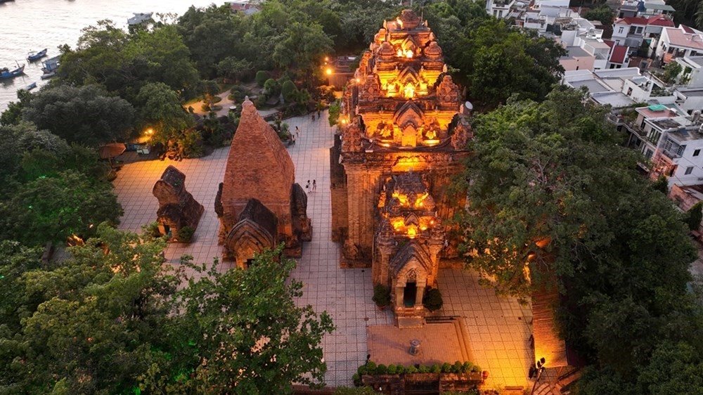 ĐỊA ĐIỂM DU LỊCH NHA TRANG